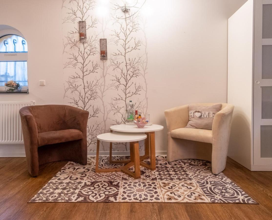 Unser Studio-Apartment "Wohlfuehloase" Oranienburg Exterior foto